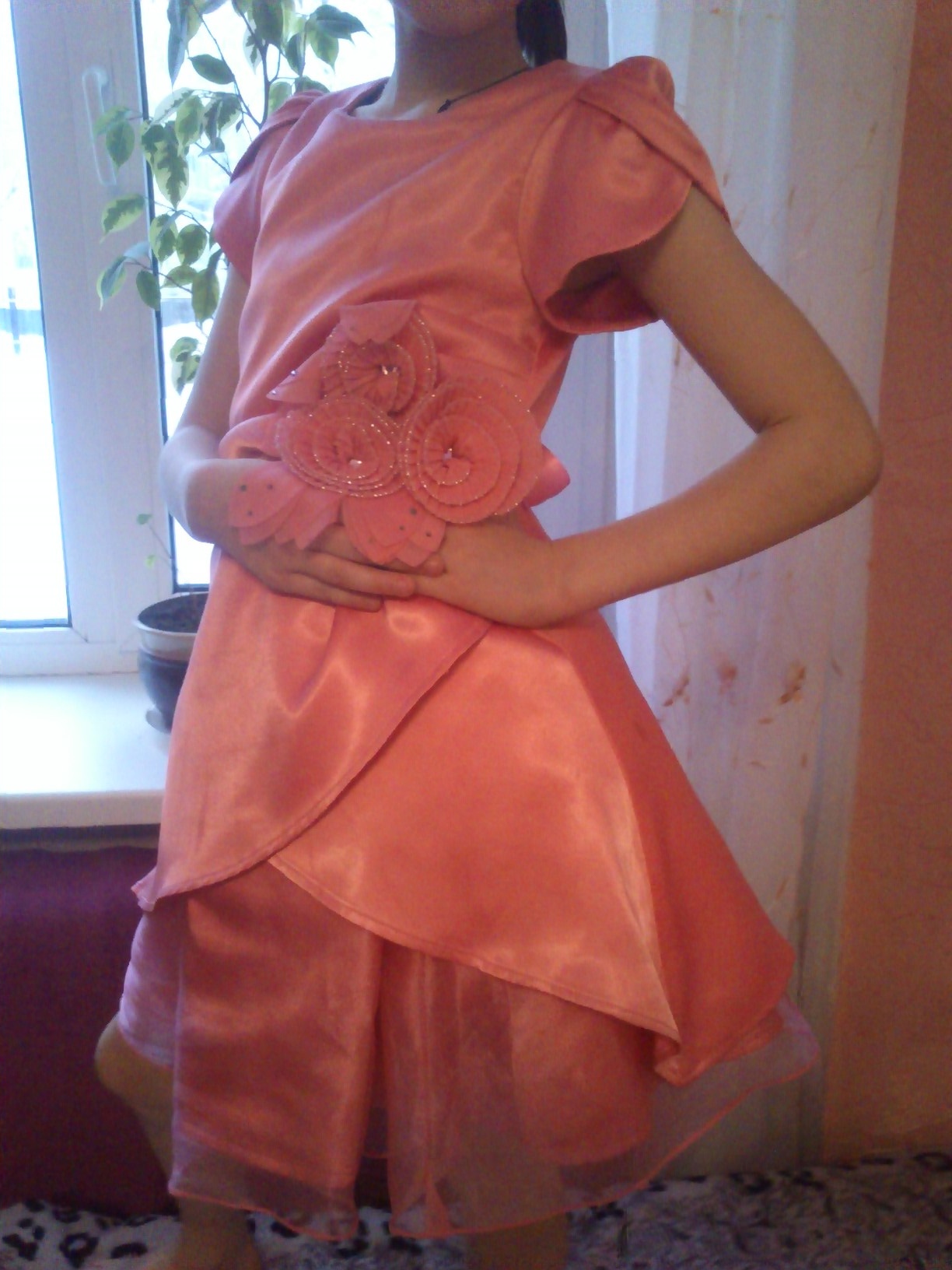 Продам: Шикарное платье Deloras 116 см