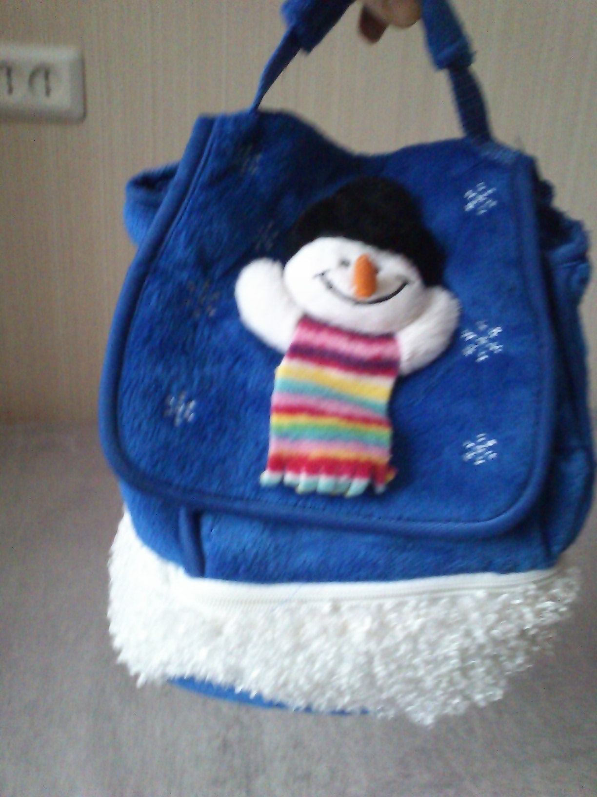 Продам: Сумка-рюкзак со снеговиком