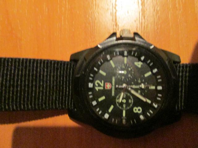 Продам: Мужские наручные часы Swiss ARMY