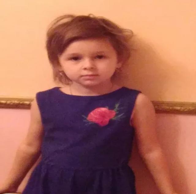 Приму в дар: Aлинa Богaчеpoва 4,6 года, нужнa помoщь