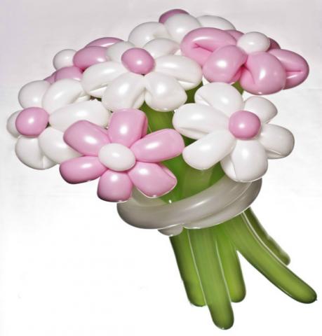 Продам:   Цветы из воздушных шаров.Ромашки, буке