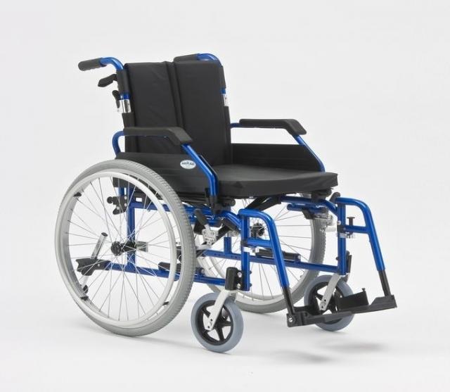 Продам: Инвалидное кресло-коляска