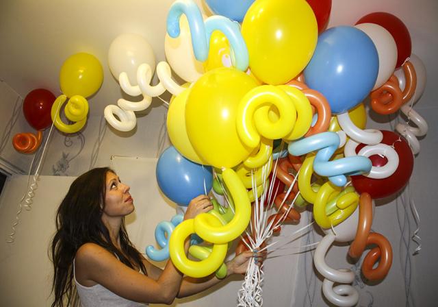 Продам: Воздушные шары. Клоун из шариков подарок