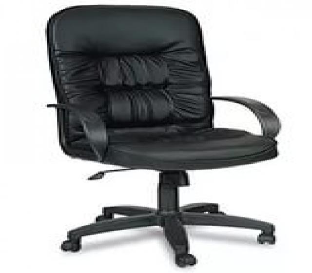 Продам: Офисное кресло "Болеро"