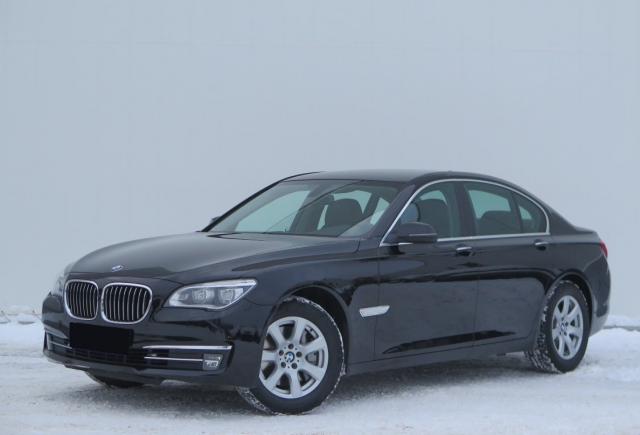 Предложение: Прокат авто с водителем в Минске.  BMW 7