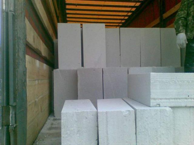 Продам: Пеноблоки клей для блоков с доставкой  
