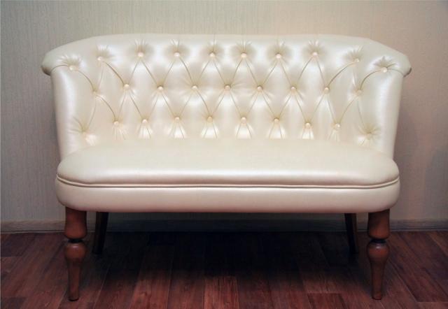 Продам: Новый диван "Барокко"