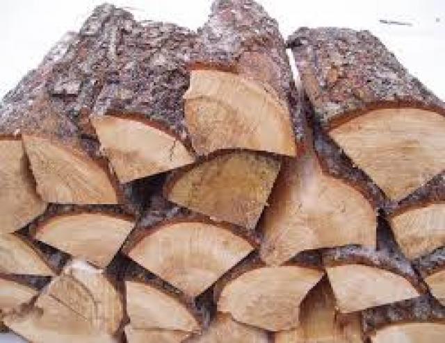 Продам: березовые дрова колотые.