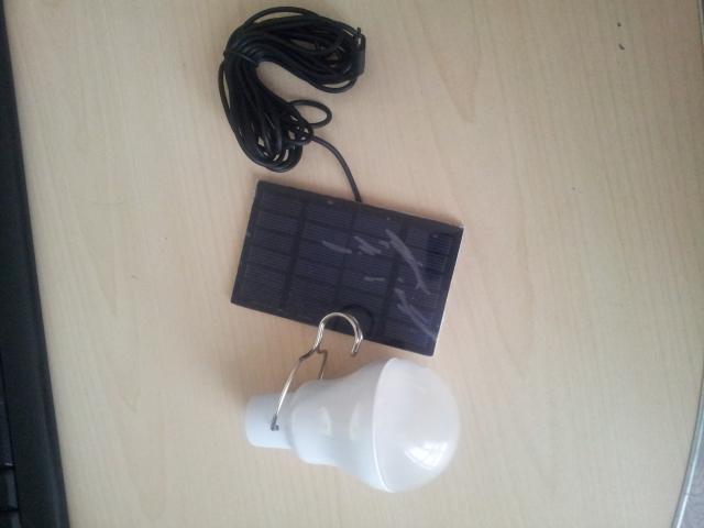 Продам: светодиодная лампа на солнечной батарее
