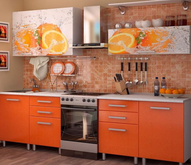 Продам: Продам кухонный гарнитур Апельсин 2,0м