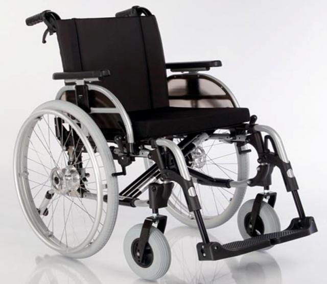 Продам: Кресло инвалидное Отто Бокс