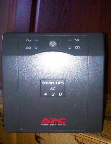 Продам: ИБП APC Smart-UPS SC 420