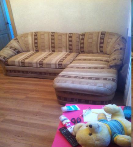 Продам: угловой диван компактный