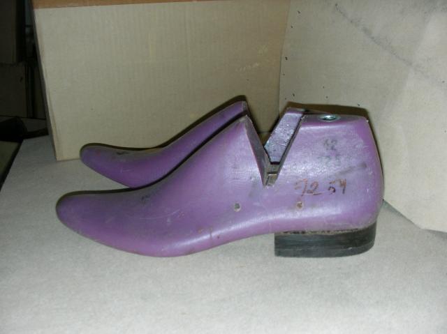 Продам: колодки для пошива обуви,комплектующие