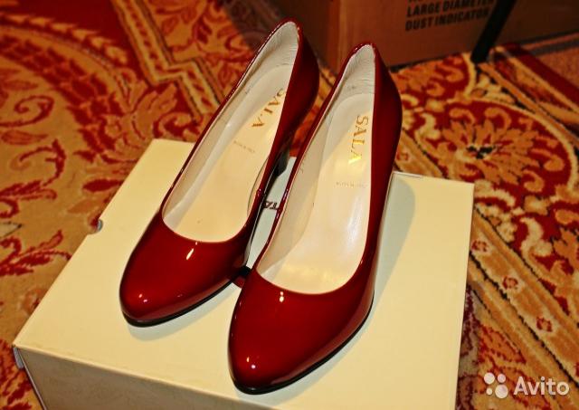Продам: Туфли бордовые лаковые новые