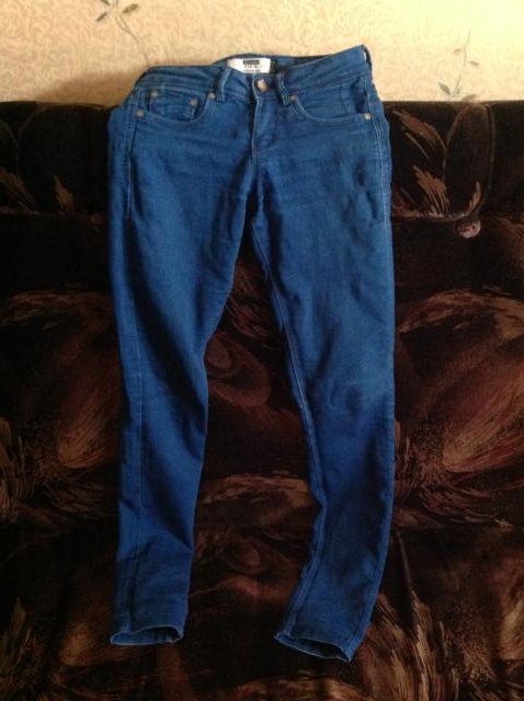 Продам: Узкие джинсы