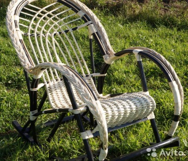 Продам: кресла качалки из лозы
