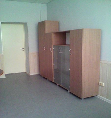 Продам: Комплект мебели для офиса