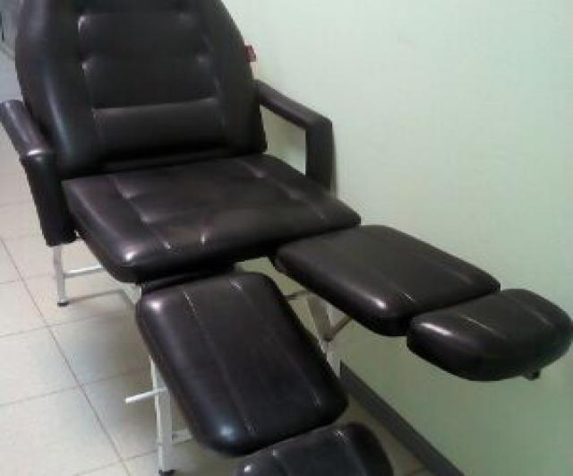 Продам: Продам педикюрное кресло