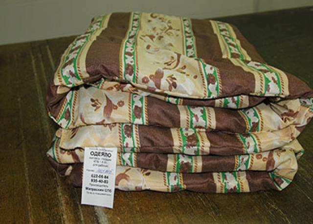 Продам: Одеяло ватное 1,5 спальное для рабочих