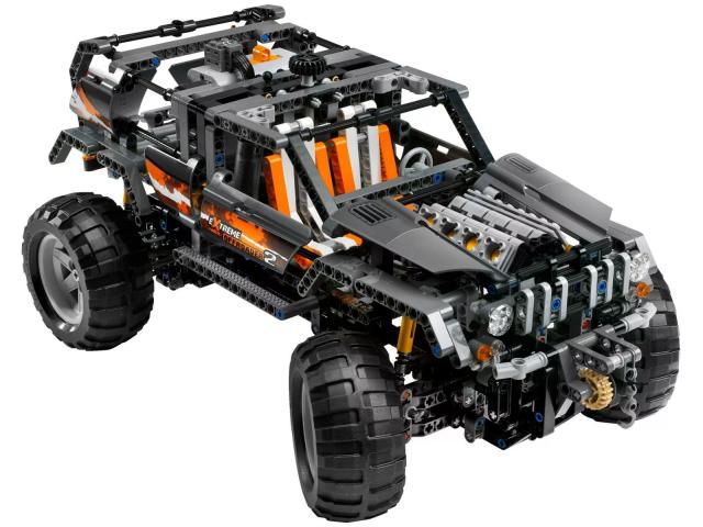 Продам: Lego technic Внедорожник 4X4 9398
