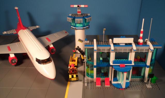 Продам: Lego City Аэропорт 3182 