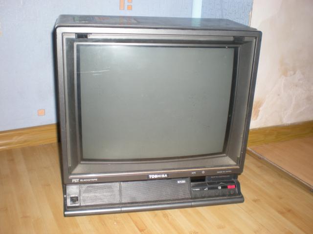 Продам: Телевизор в рабочем состоянии