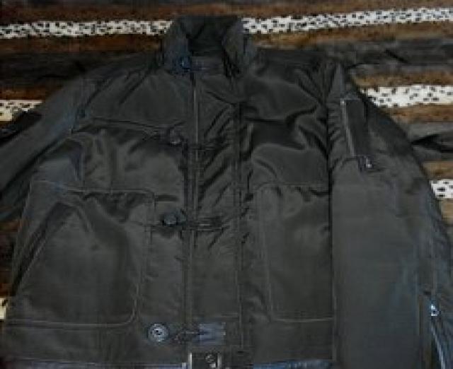 Продам: мужская куртка 