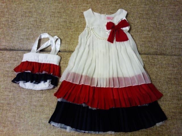 Продам: Платье для девочки с сумочкой (комплект)