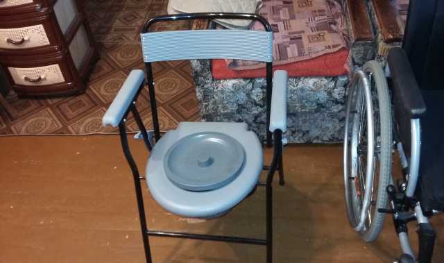 Продам: инвалидное кресло-туалет