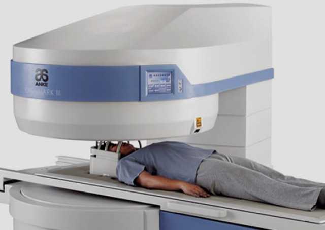 Продам: Магнитно-резонансный томограф OpenMark 3
