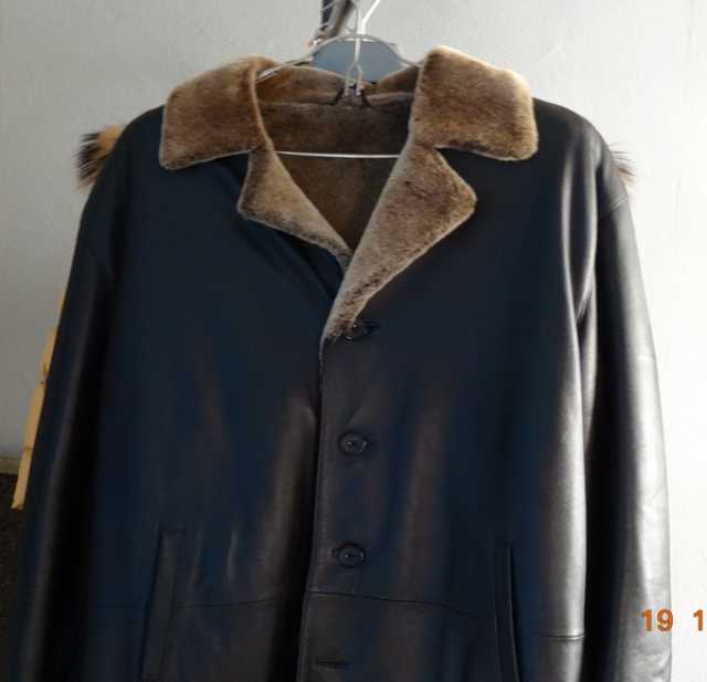 Продам: мужское кожаное пальто зима