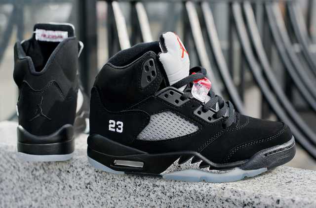 Продам: Кроссовки #Nike Air Jordan 5