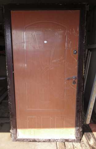 Продам: железная дверь, размер- 2050*960 мм. 