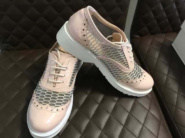 Продам: Туфли женские (розовый лак) б/у