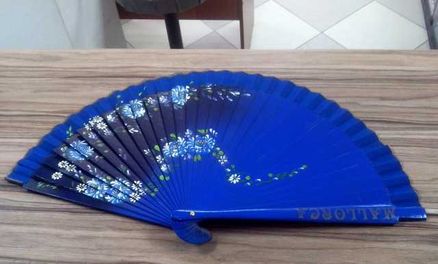 Продам: Складной ручной веер Espana синего цвета