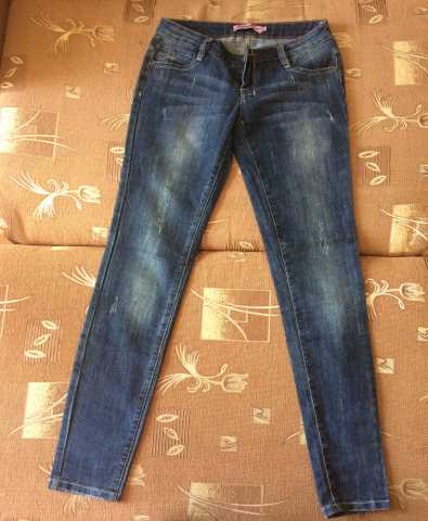 Продам: джинсы 26 размер