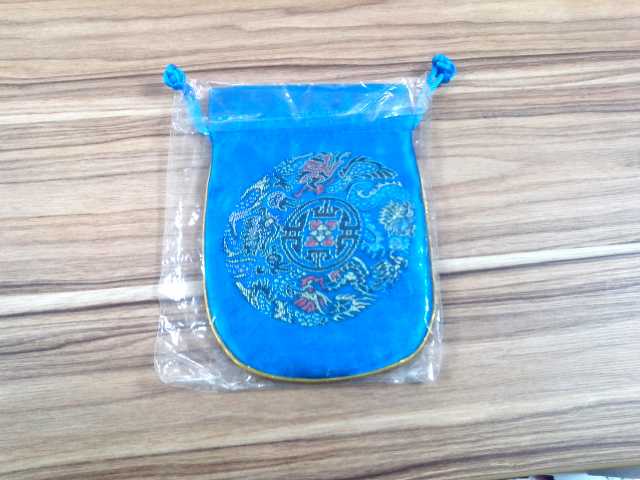 Продам: Голубая сумочка для мобильного телефона