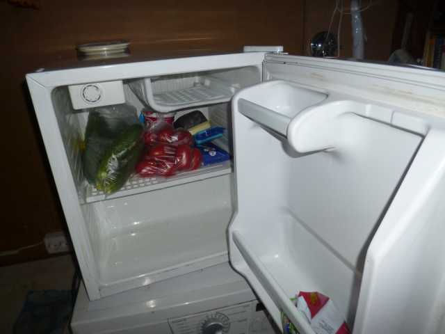 Продам: Мини холодильник