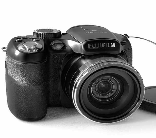 Продам: Фотоаппарат Fujifilm в Санкт-Петербурге.