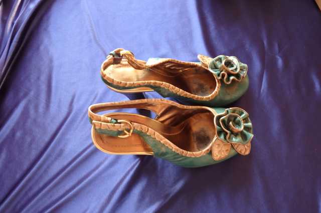 Продам: Туфли женские 