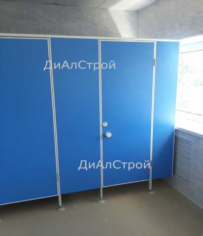 Продам: Туалетные кабины для школ
