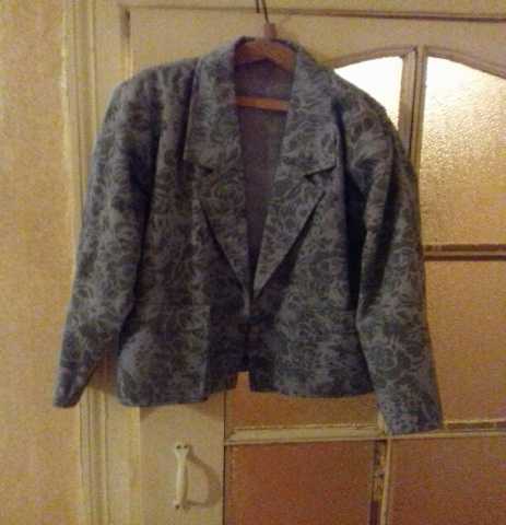 Продам: Продам пиджак женский
