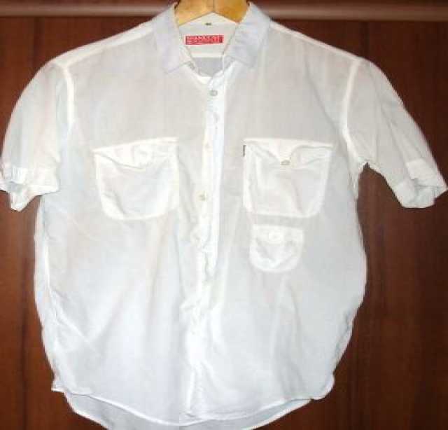 Продам: Рубашка белая с коротким рукавом. Индия