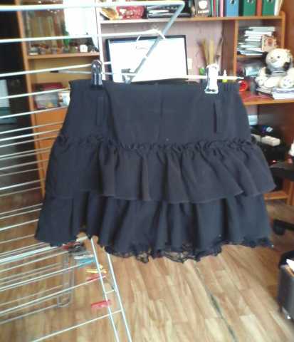 Продам: юбка с гипюром