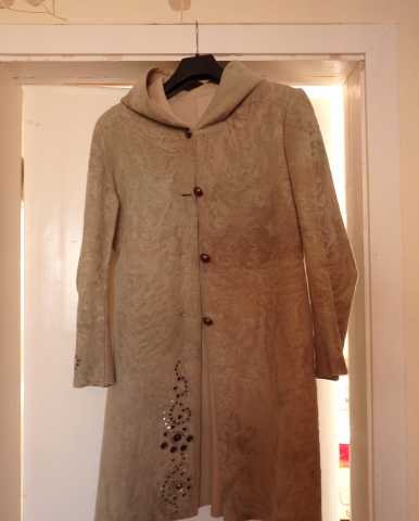 Продам: Пальто из натуральной кожи (ягненка)