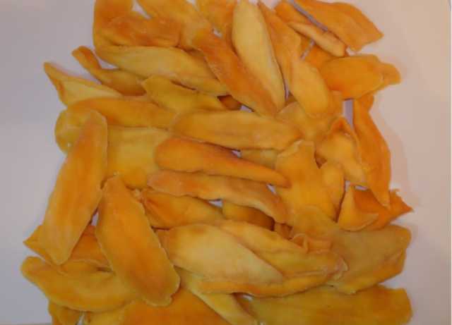 Продам: Сушеный манго из Тайланда(1900 гр)