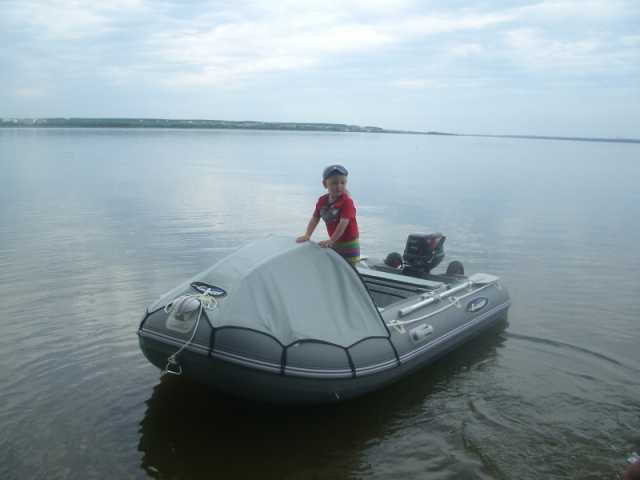 Продам: моторную лодку Гладиатор 330 АL с моторо