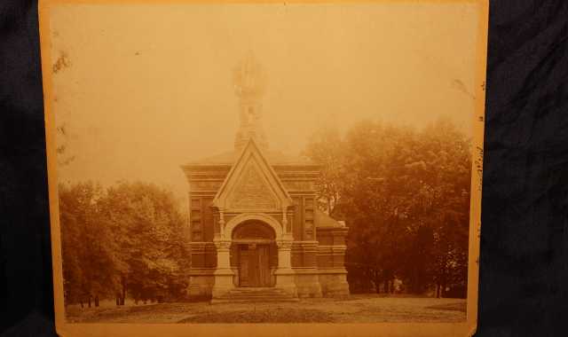 Продам: Ферротип с русским храмом. 1897 год. 