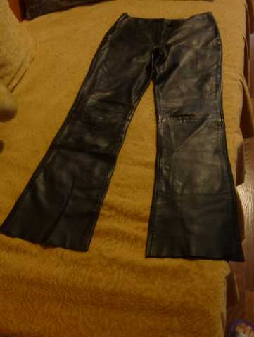 Продам: брюки кожаные женские